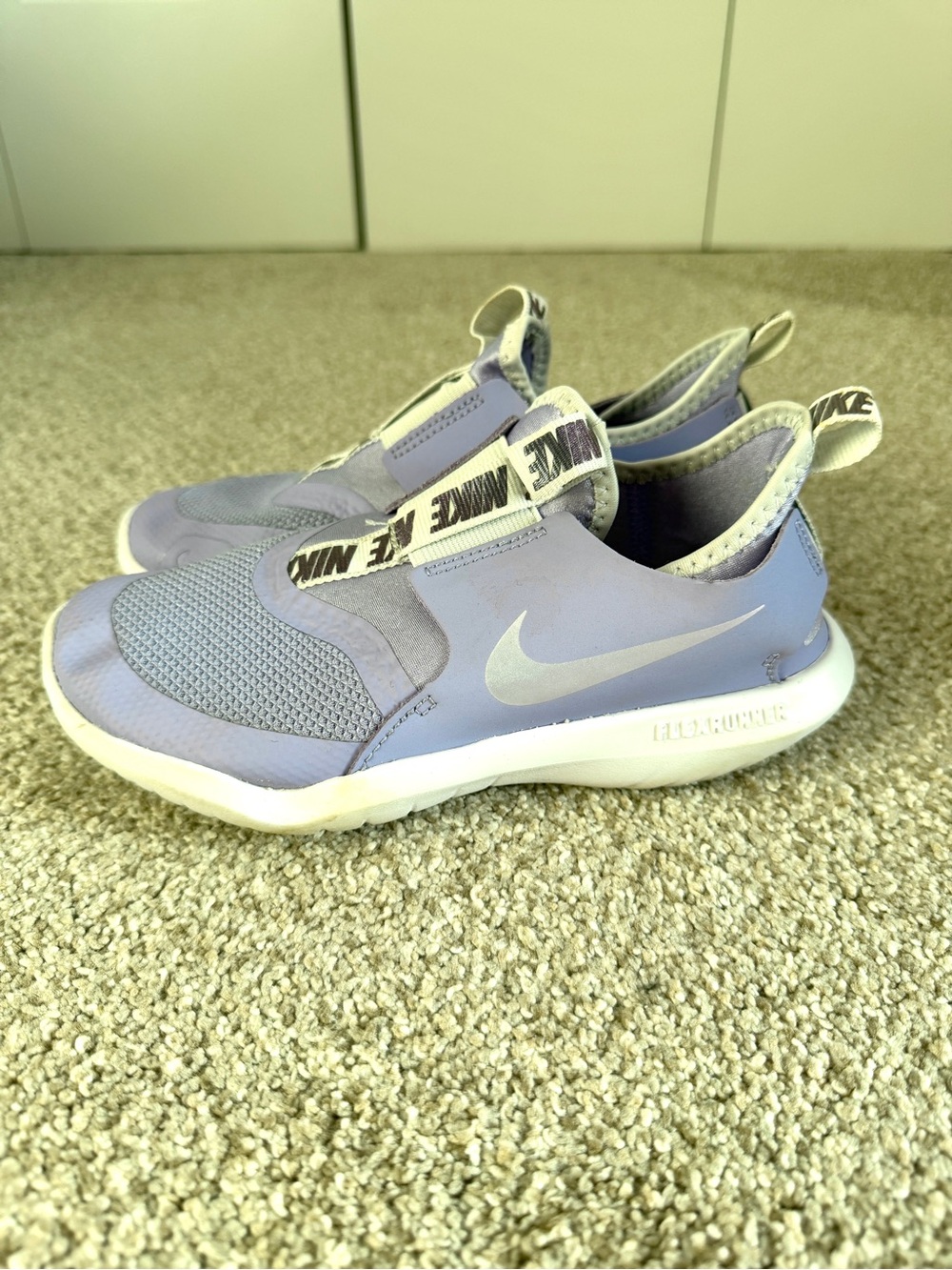 Nike Kids' Flex Runner Athletic Shoes in Light Purple size 1Y